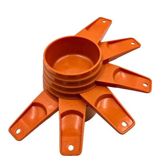 Vintage Tupperware Measuring Cups Set Of 6 Harvest Orange Tangerine ¼ To 1 Cup - Picture 1 of 9